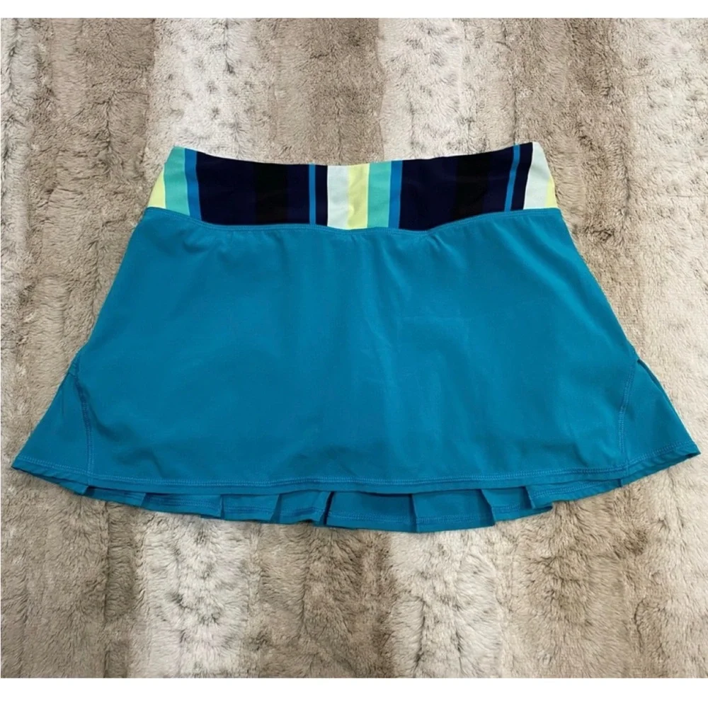 Lululemon Run: Pace Setter Skirt in Surge / Assorted Stripe Surge Size 4 - Picture 6 of 13